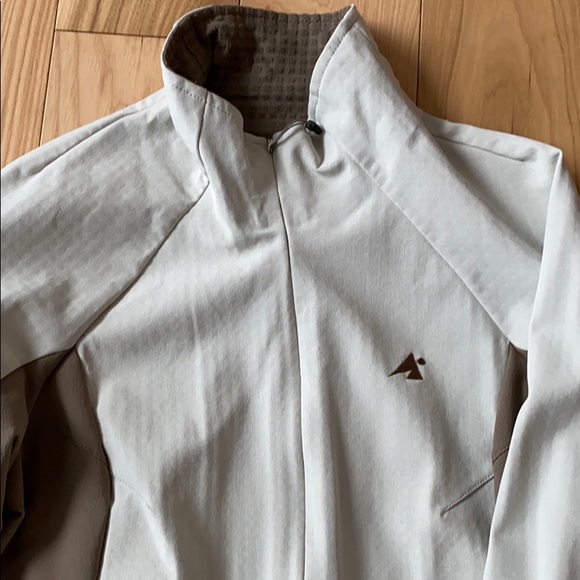 Women’s EMS light weight jacket - Picture 2 of 6